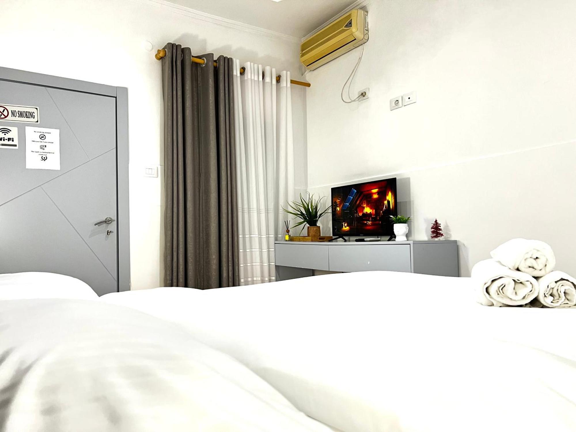 Tirana Square Hotel Exterior photo